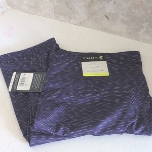 C9 Freedom Capri/tight nwt